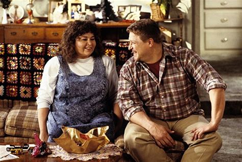 John Goodman and Roseanne Barr in Roseanne (1988) | Roseanne tv show, Tv characters, Tv