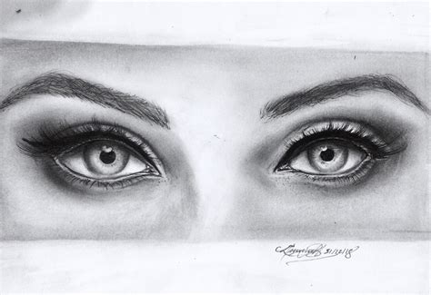 probably my 17th attempt of drawing realistic eyes and I finally liked it! : r/drawing