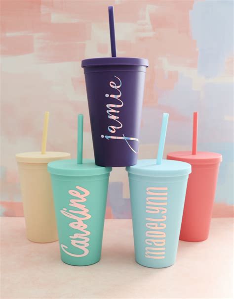 The Easiest Beginner Cricut Project: Personalized Tumblers » The Denver Housewife