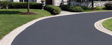 How to Properly Edge Your Asphalt Driveway - Richfield Blacktop