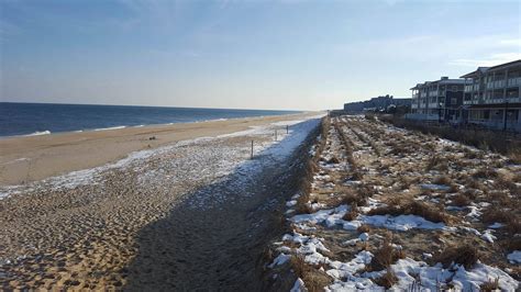 Bethany Beach 1/21/2015 at low tide - delaware-surf-fishing.com