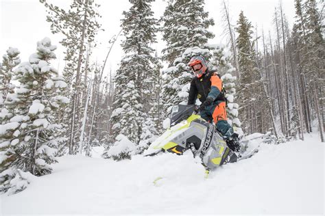 Top Snowmobile Trails in Wyoming's Snowy Range | Visit Laramie