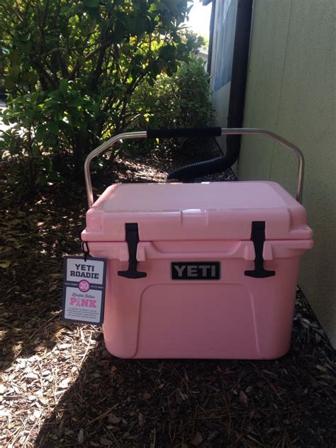 Pink yeti | Pink yeti, Pink love, Pink