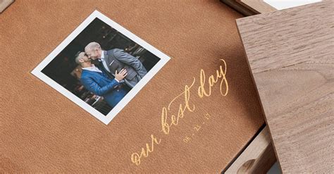 20 Wedding Albums to Show Off Your Favorite Wedding Day Moments