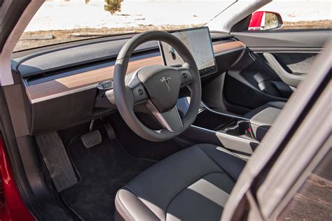 Tesla Model 3 interior - Motor Trend en Español