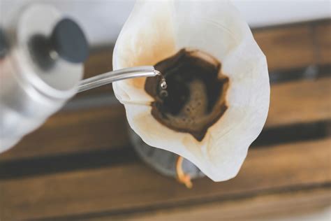 Coffee time sentence, cup of coffee and Chemex · Free Stock Photo