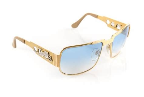 ELVIS PRESLEY NEOSTYLE TCB SUNGLASSES - Price Estimate: $8000 - $12000 ...