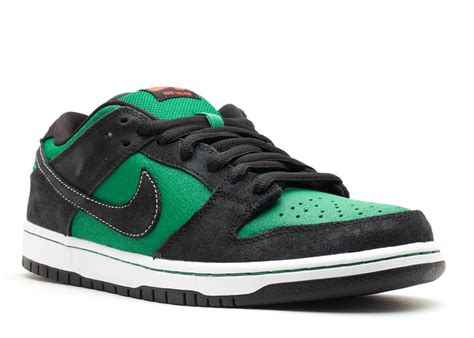 Nike Dunk Low Premium Sb in Green for Men - Lyst