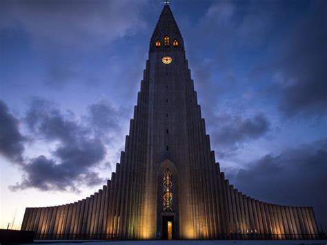 Hallgrimskirkja, Reykjavik's Most Famous Church | Icelandair Hotels