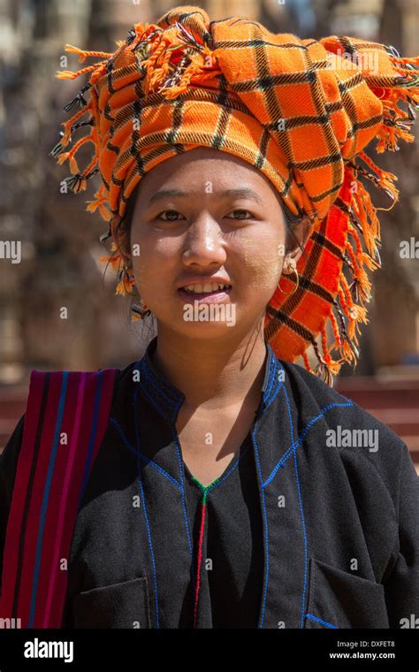 A young woman of the PaO people of Shan State in Myanmar (Burma Stock Photo - Alamy