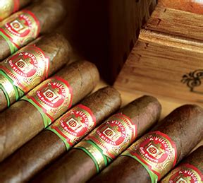 Arturo Fuente Cigars ~ Arturo Fuente Gran Reserva Cigars in Canones, Cuban Belicoso, Churchill ...