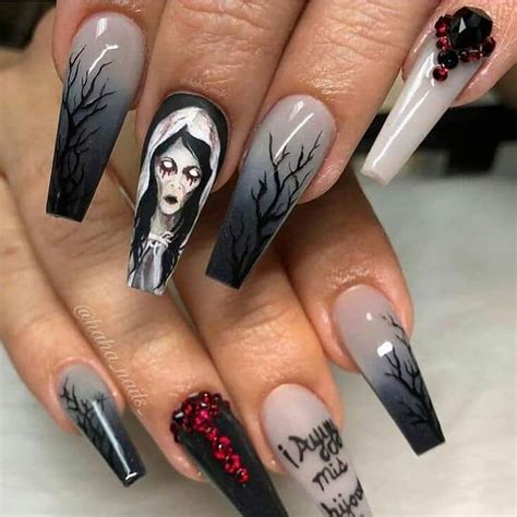 The Best Halloween Nail Ideas to Wear This Year | Halloween nails, Shiny nails designs ...