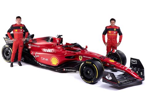 Ferrari, 2022 F1-75 aracını tanıttı!