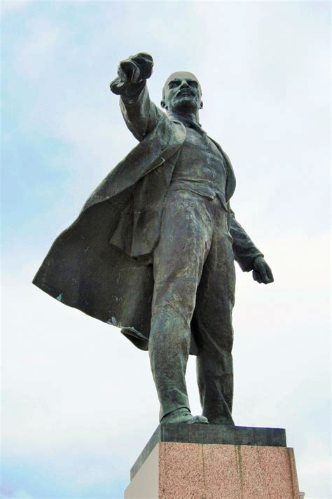 Lenin's Statue Free Stock Photo - Public Domain Pictures