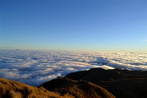 Experience the Excitement: Mt. Pulag: Bringing you Closer to Clouds