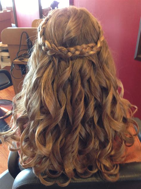 Beautiful curls and braids for an 8th grade dance by Erin | Special occasion hairstyles, Hair ...