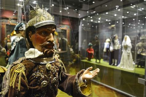 Digital audio guide for Museum-of-Puppetry-Cultures | SmartGuide