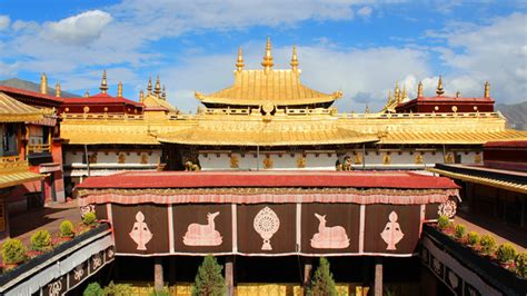 Features of Tibetan Architecture: 5 Special Places to See when visiting a Tibetan Building