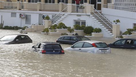 Alicante registró sólo este lunes casi la mitad de lluvia que suele acumularse en la ciudad en ...