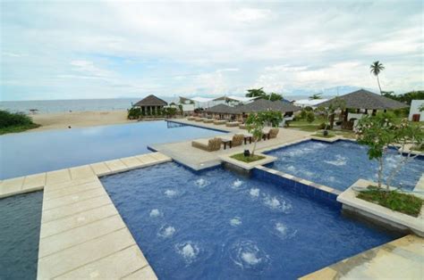 Playa Laiya: Exclusive Residential Beach Lot in San Juan, Batangas