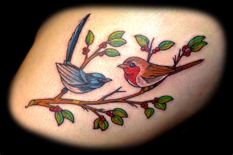 robin-wren-bird-traditional-tattoo. Amazing!