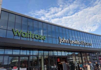 Waitrose expands drive-through scheme for Covid era - DecisionMarketing