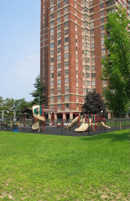 RiverBay at Co-op City Apartments - Bronx, NY | Apartments.com