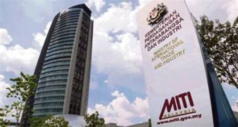 Malaysia eyes 2023 GDP growth through investment, export strategies