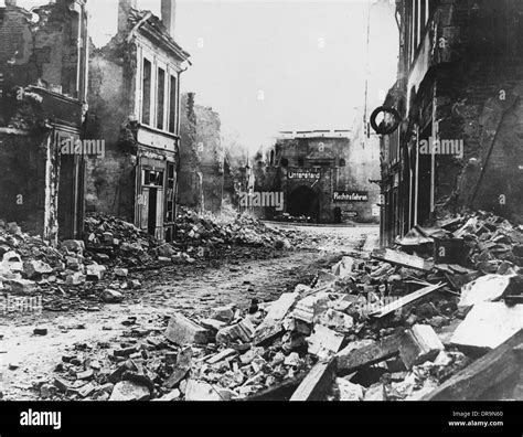 Second Battle of Cambrai 1918 Stock Photo: 65982392 - Alamy