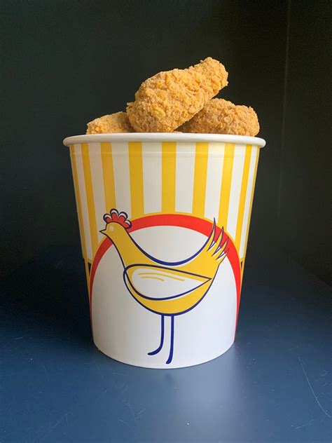 This Realistic Fried Chicken Ice Cream Covered With Corn Flakes Will ...