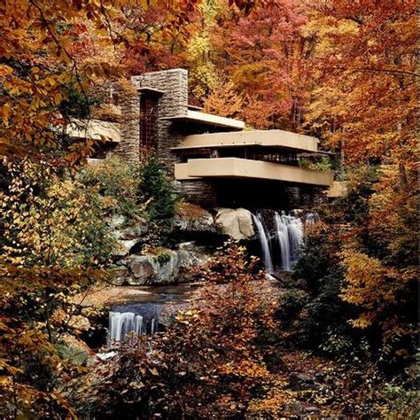 AD Classics: Fallingwater House / Frank Lloyd Wright | ArchDaily