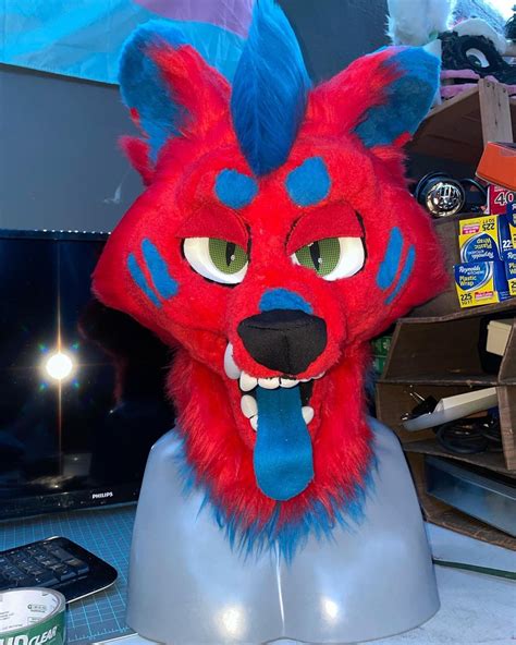 Red Wolf Fursuit for Sale READ DESCRIPTION | Etsy