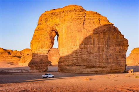 12-Day Fascinating Archaeology Tour In Saudi Arabia 2024