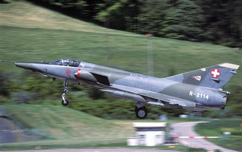 Dassault Mirage IIIR — avionslegendaires.net
