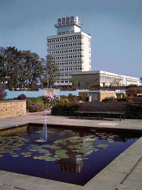 Harlow | Town, Urban Area, Essex | Britannica