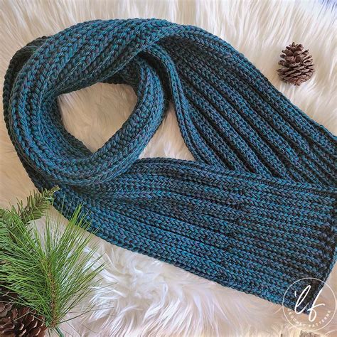 Crochet Ribbed Scarf Pattern | The Jesse Scarf