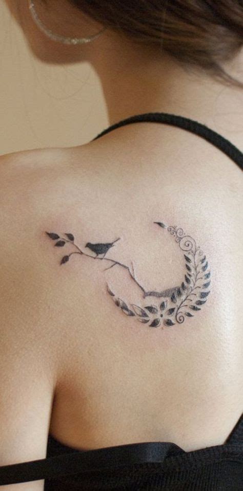 37 Thin Crescent Moon Tattoo ideas | moon tattoo, crescent moon tattoo ...