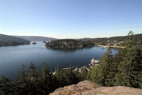 Quarry Rock hike in Deep Cove, North Vancouver, BC | Vancouver Trails