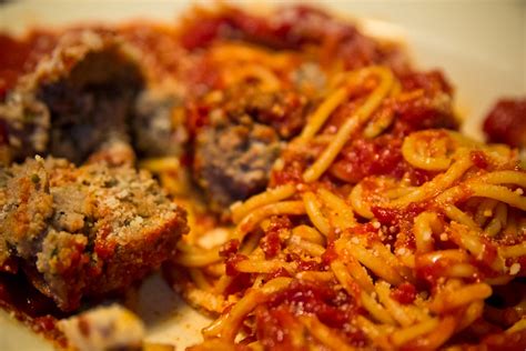 Spaghetti Meatballs Dinner at Old Chicago Restaurant Kentw… | Flickr