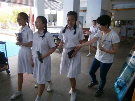 Booth/ Assembly talk at Nan Hua High and Woodlands Secondary (Mar) | Earth Society (Singapore)