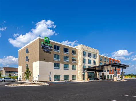 Hotel in Reedsville, PA | Holiday Inn Express & Suites Reedsville - State Coll Area