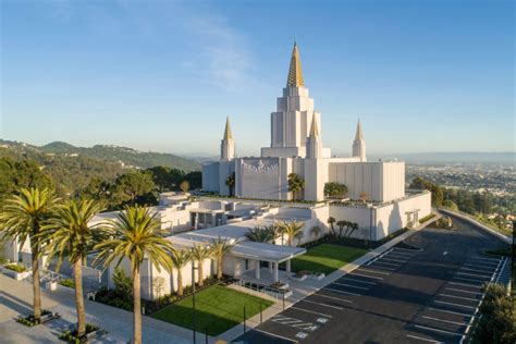 Pictures Inside the Renovated Oakland Temple and Open House Begins ...