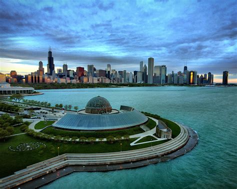 Adler Planetarium in Chicago [OC] [3700x2960] | Adler planetarium, Adler planetarium chicago ...