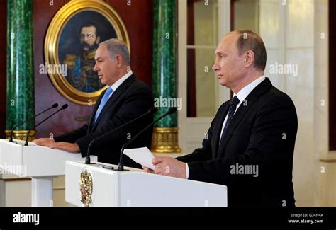 Russian President Vladimir Putin and Israeli Prime Minister Benjamin ...