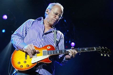 Mark Knopfler | Mark knopfler, Famous guitarists, Sultans of swing