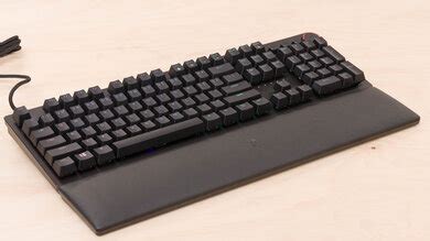 Razer BlackWidow Elite vs Razer Huntsman V2 Side-by-Side Keyboard ...