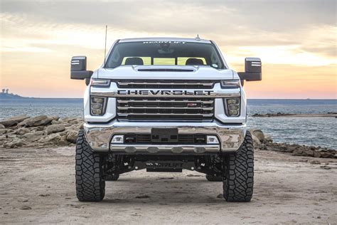 ReadyLIFT® - Chevy Silverado 2500 HD / Silverado 3500 HD 4WD 2022 8 ...