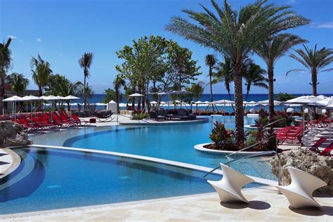 Kimpton Seafire Resort + Spa Pool Pictures & Reviews - Tripadvisor