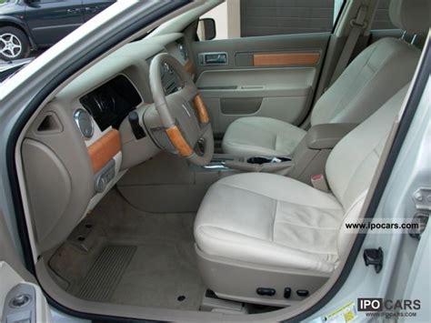 2006 Lincoln Zephyr - Car Photo and Specs