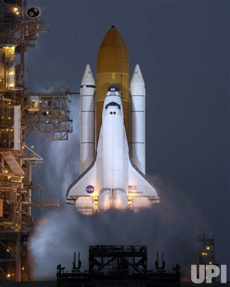 NASA's Space Shuttle Discovery launch on STS 119 from the Kennedy Space ...